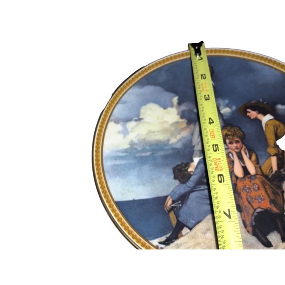 Norman Rockwell Plate "Waiting on the Shore" Knowles Fine China - Picture 4 of 10